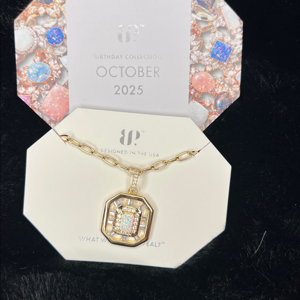 BP October 2025, Opal necklace